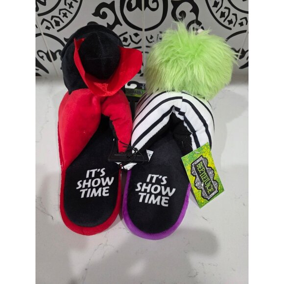 NWT Ground Up Beetle Juice Lydia Deetz Plush Character Slippers Size 7/8 - Picture 2 of 5
